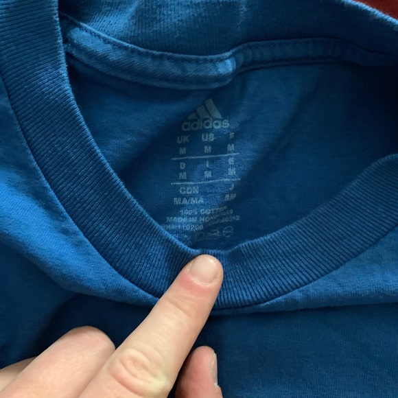 Detroit Pistons Adidas Medium Long sleeve T Shirt - Picture 4 of 5